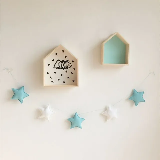 Decorative garlands with stars