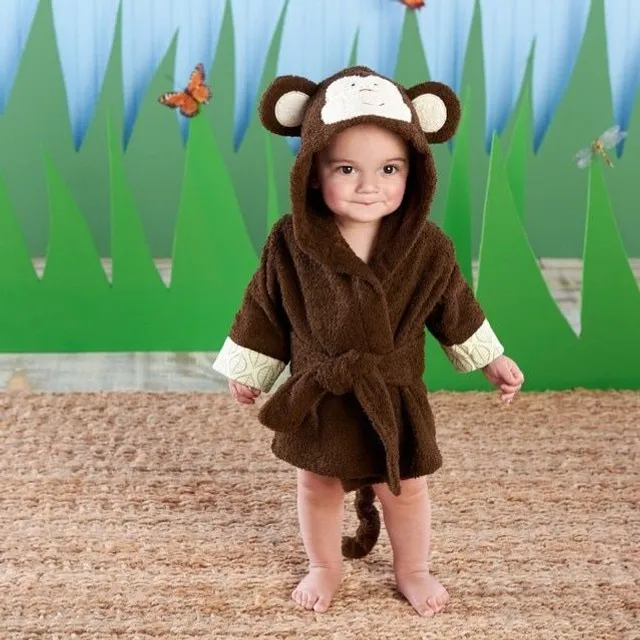 Baby bathrobe with hood and motifs of animals 11