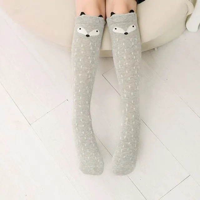 Chaussettes montantes pour filles avec des animaux - 10 variantes