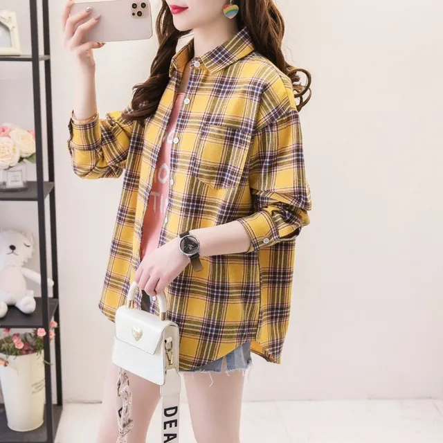 Women's free time flannel shirt with long sleeve