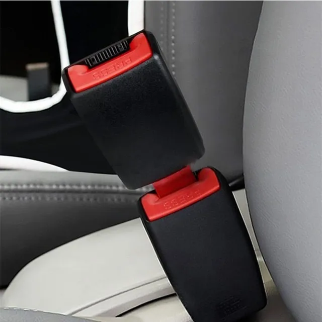 Car seat belt extension clip