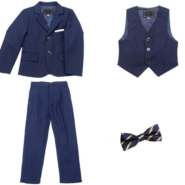 Darien boy suit