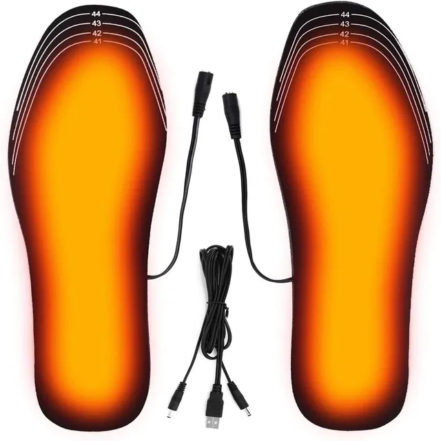 Heated shoe pads with charging cable - Chris