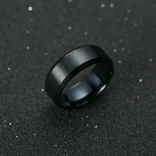 Prsten z titanové oceli - černý, zlatý, stříbrný