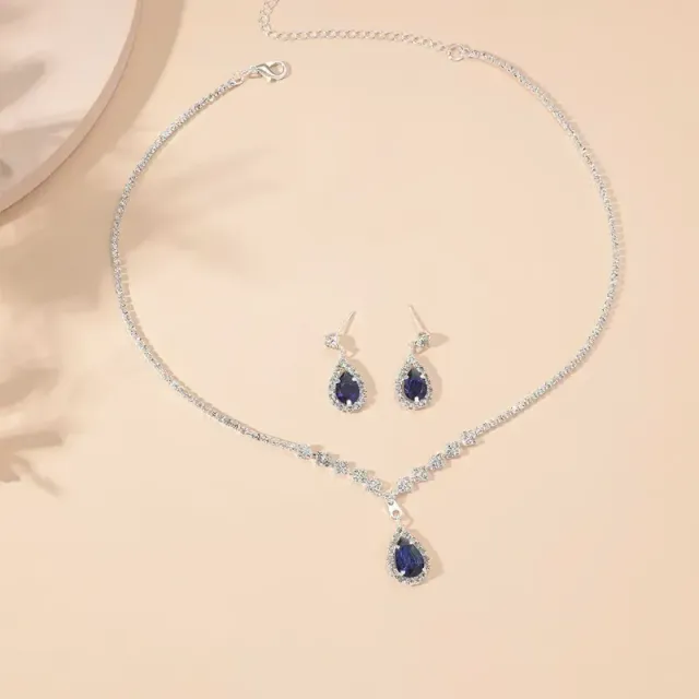 Luksusowy zestaw biżuterii damskiej z ciemnoniebieskim kamieniem 