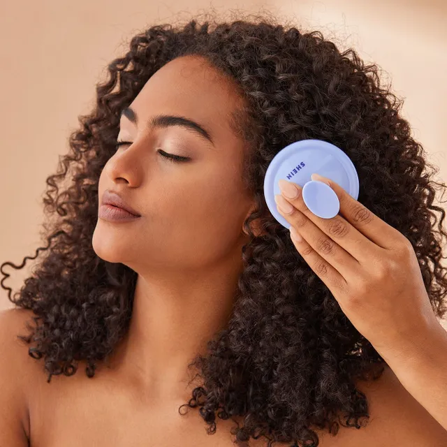 Massage and exfoliating silicone hairbrush - care for healthy and shiny hair