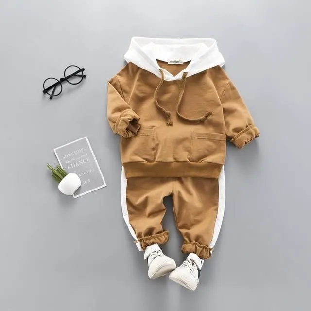 Babies' tracksuits