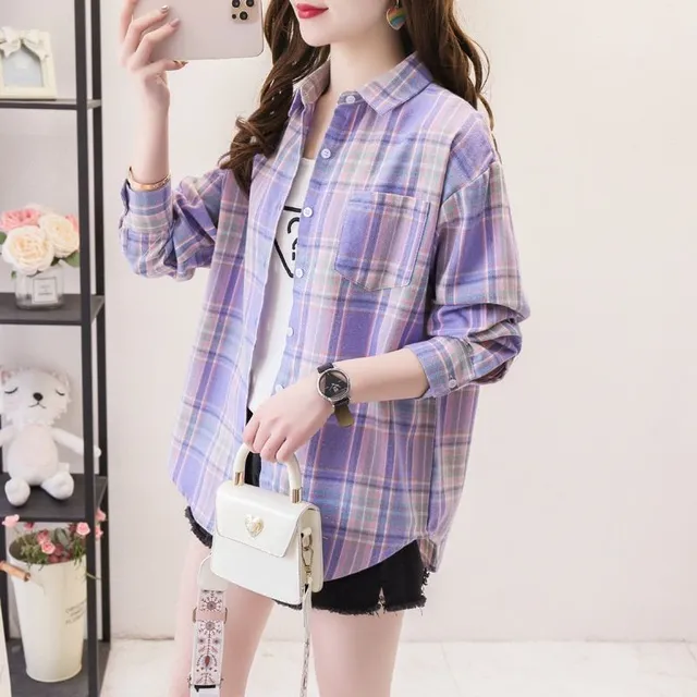 Women's free time flannel shirt with long sleeve