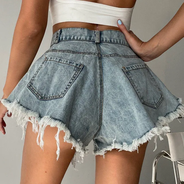 Women's modern loose skirt style shorts