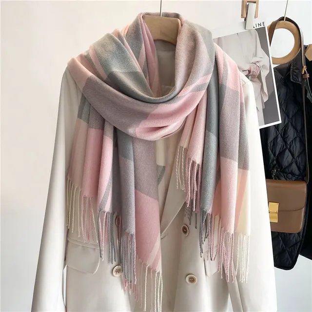 Women's luxury scarf for cold weather