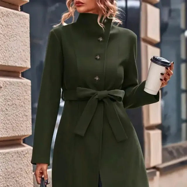 Coat with buttons on