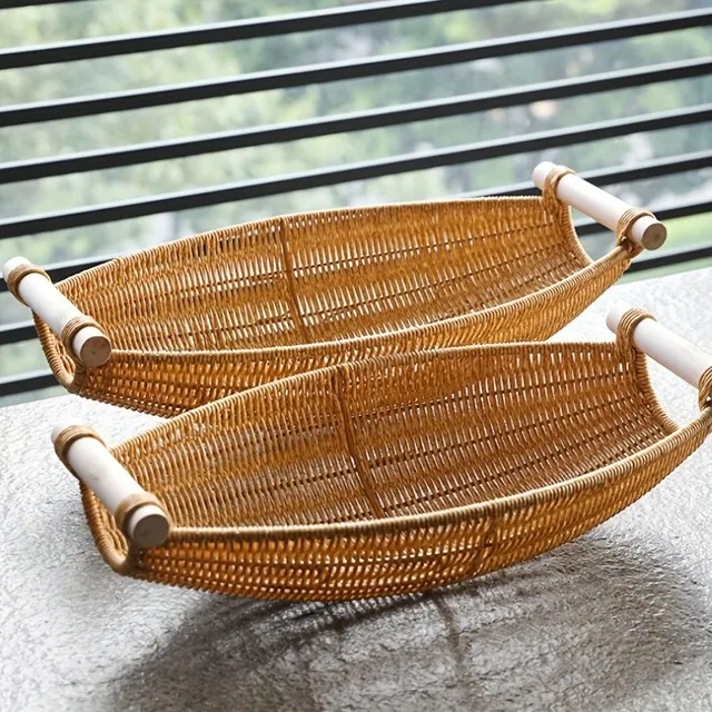 Fruit basket with rustic charm: hand woven from imitation rattan with wooden handles, ideal as decoration