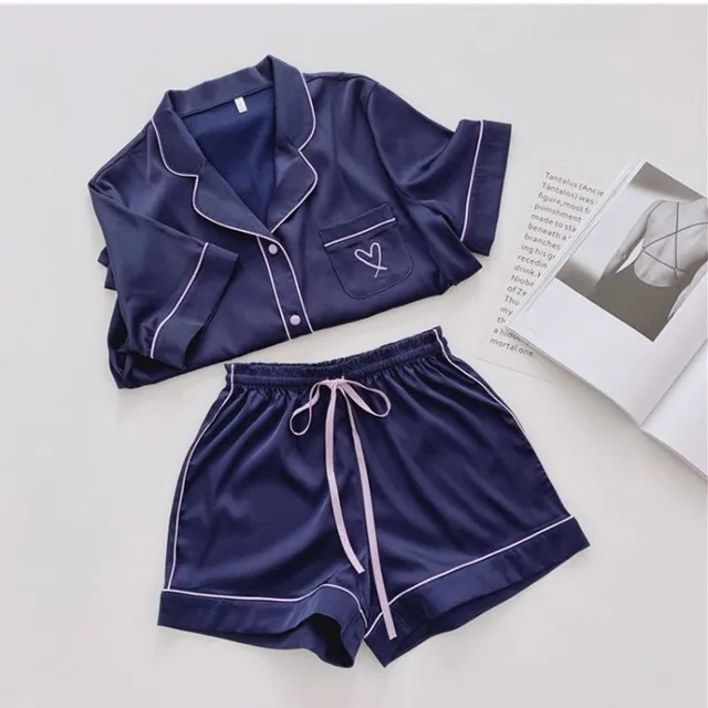 Ladies luxury silk pyjamas