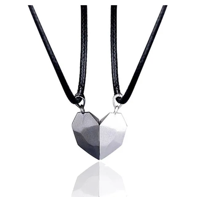 Magnetic necklace with heart pendant for couples