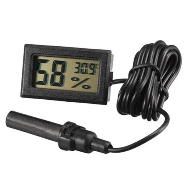 Digital thermometer with probe