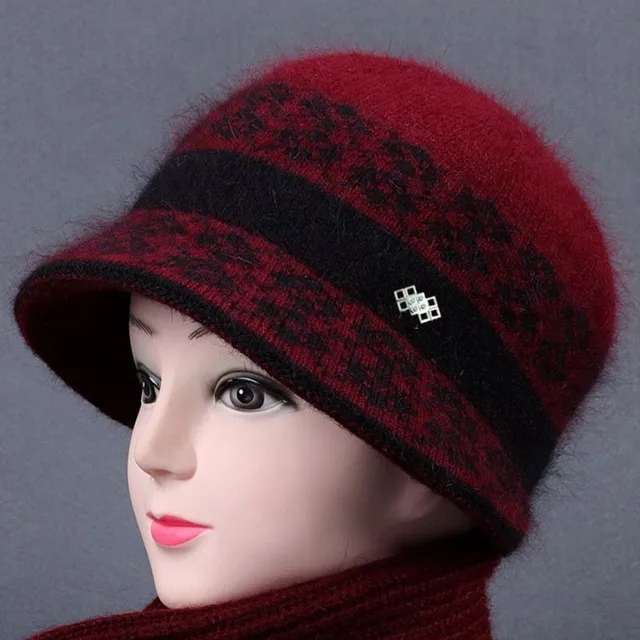 Ladies elegant knitted hat in different colours