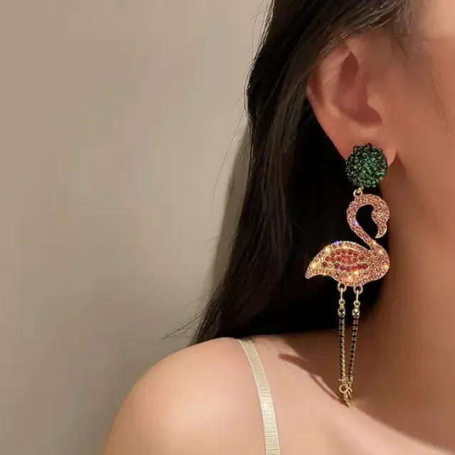 Women's hanger earrings flamingos