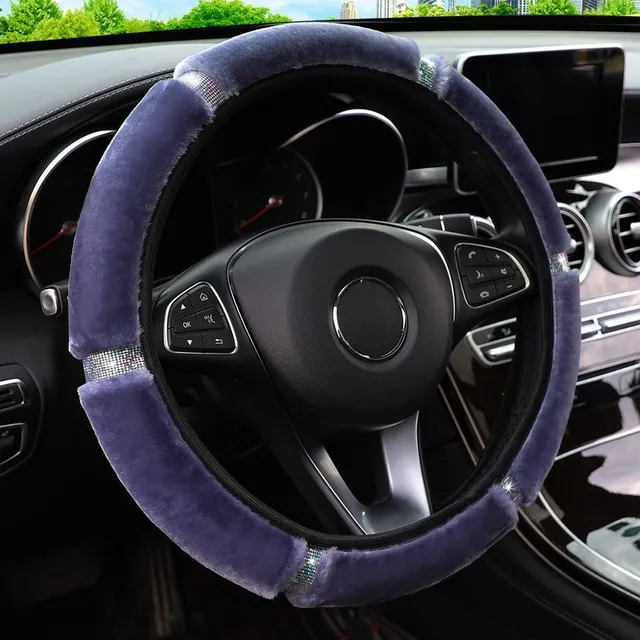 Steering wheel cover with glittering rhinestones