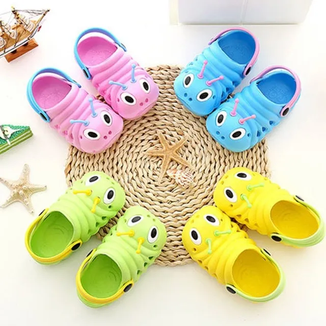 Summer beach sandals for boys and girls