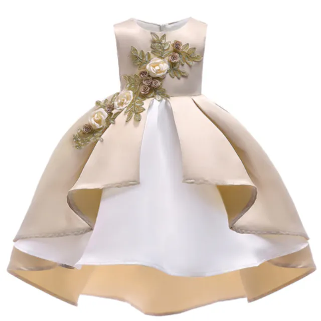 Dívčí luxusní princeznovské šaty na svatbu