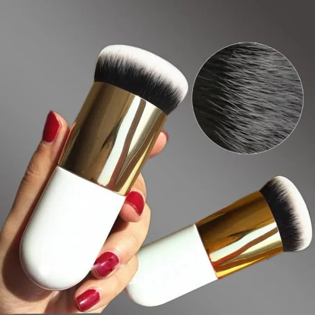 Professional cosmetic make-up brush