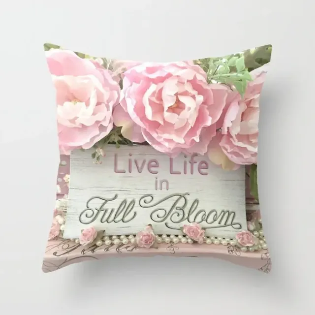 Gentle pillowcase with flower motif 45 x 45 cm