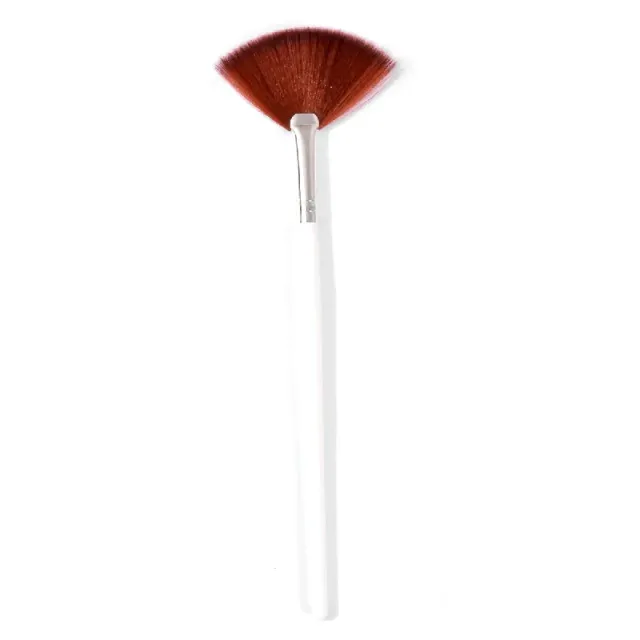 Fan brush suitable for masks and brightener - more color variants