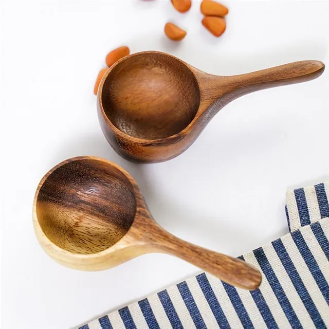 Wooden measuring cup