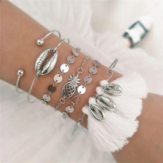 Beautiful set of bracelets Jane