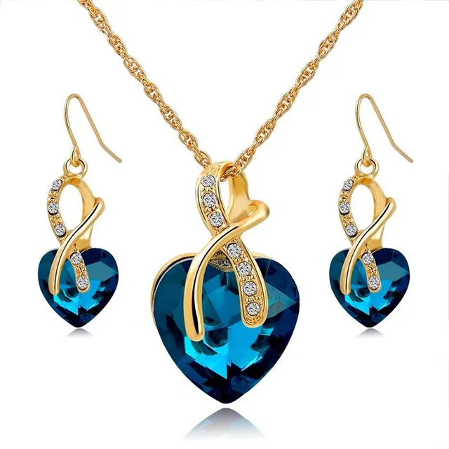 Necklace and earrings in the shape of a heart - set - 4 variants