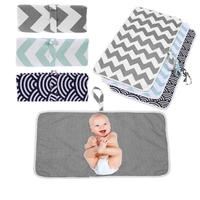 Portable changing pad