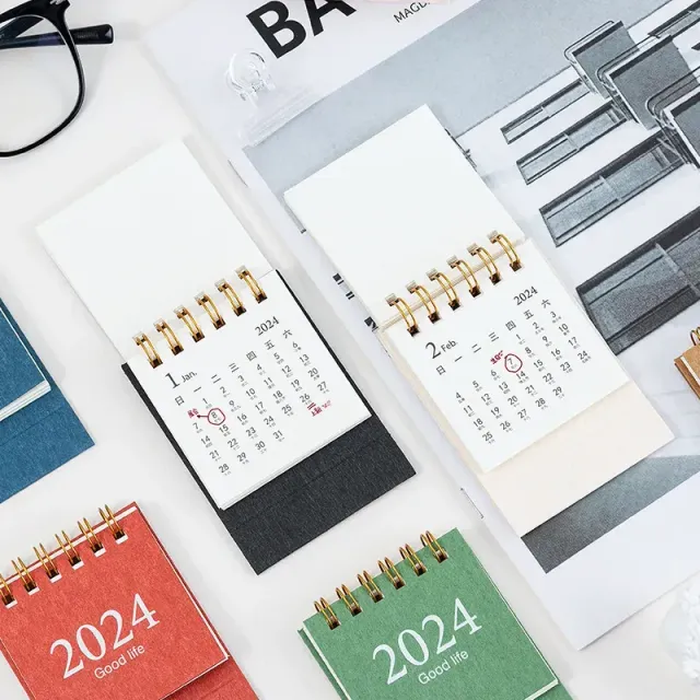 Mini calendar de birou 2024, caiet creativ portabil, decorațiuni, mic calendar de birou fresh și elegant, planificator lunar pentru studenți și necesități de birou