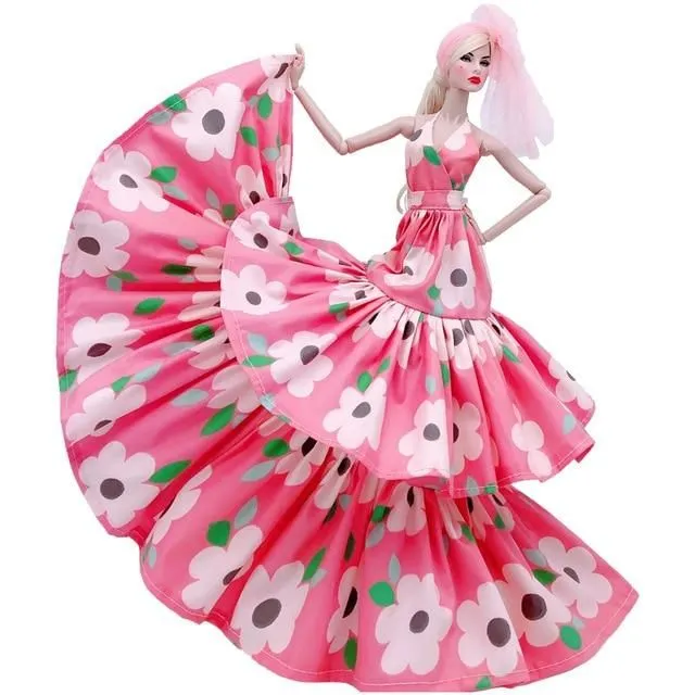 Báli ruha Barbie babának