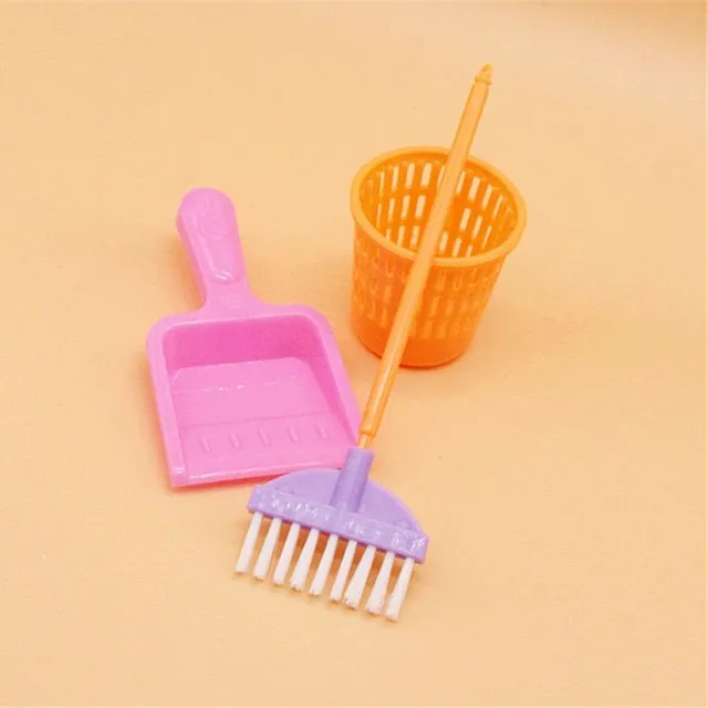 Cleaning set for dolls (9 pieces)