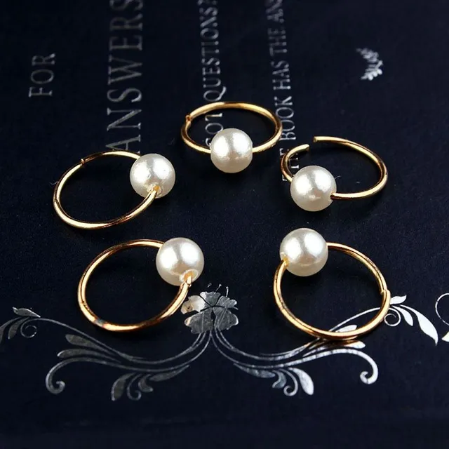 Set of decorative hair rings with bead