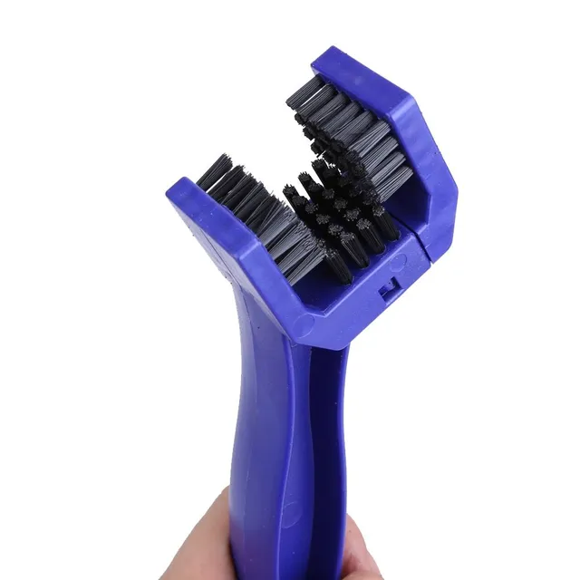 Brush cleaner for motorcycle chains - toothed brush