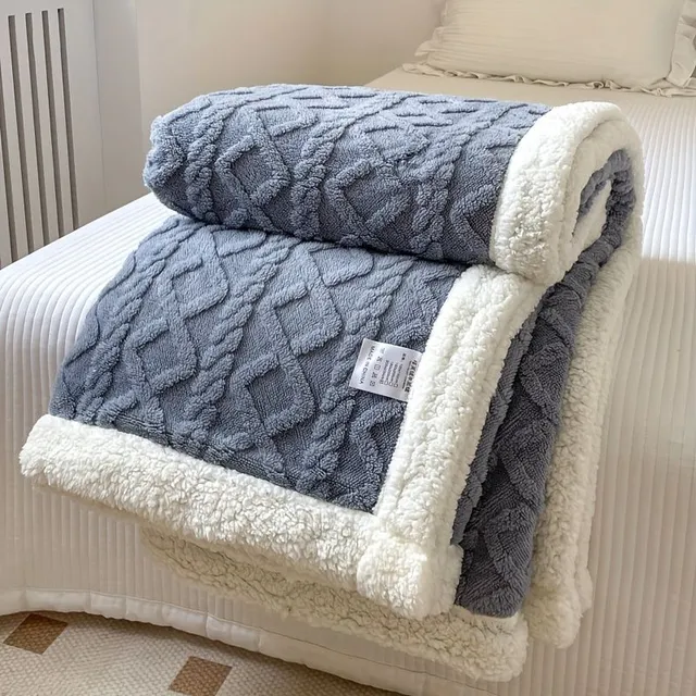 Smooth double-sided fleece blanket, suitable for autumn, winter and summer air conditioning