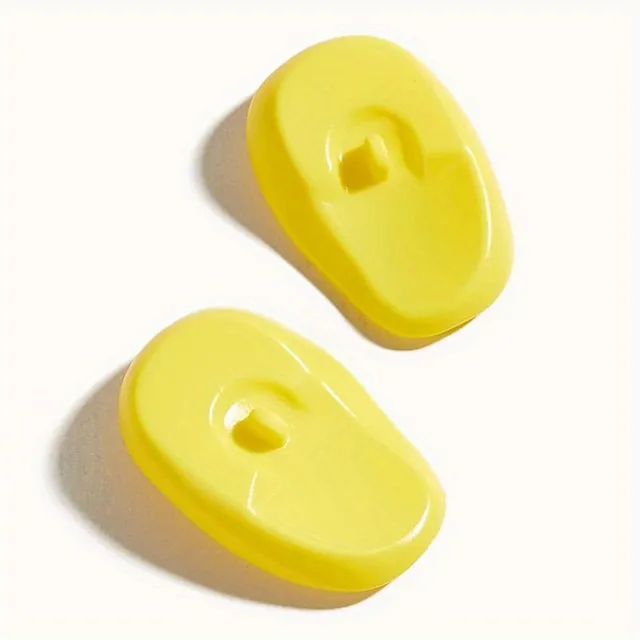 Silicone ear protectors for hair dye