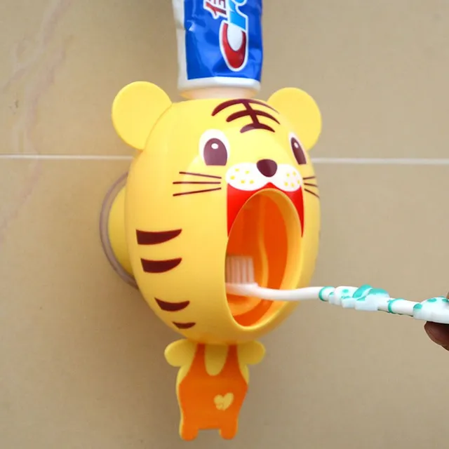 Toothpaste dispenser with theme of animals