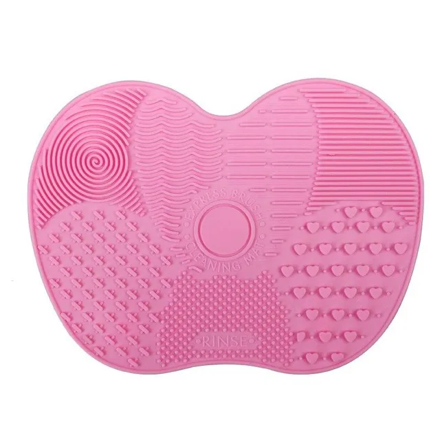 Silicone mat for brush cleaning