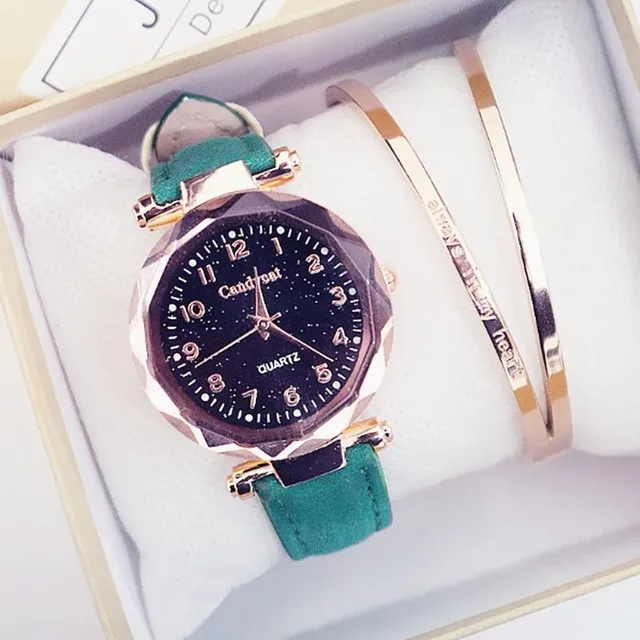 Ladies luxury watch with leather strap