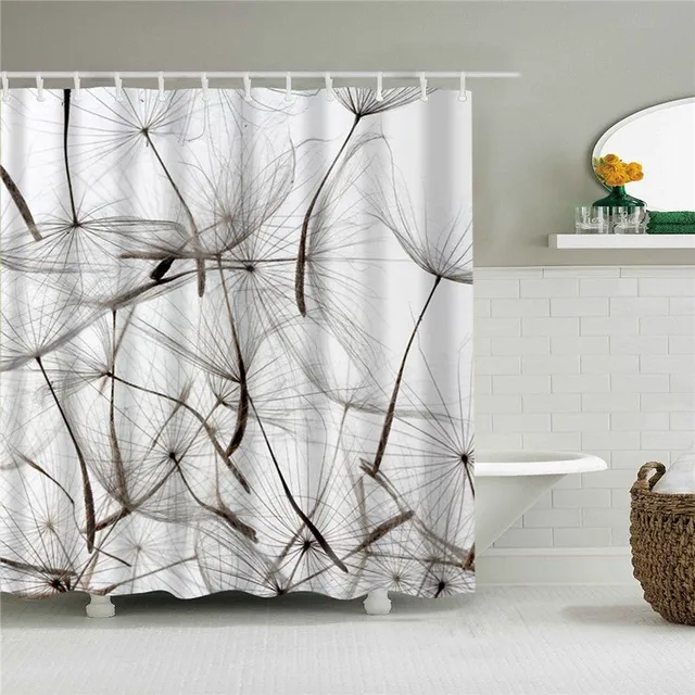 Practical bathroom curtain with flower motif