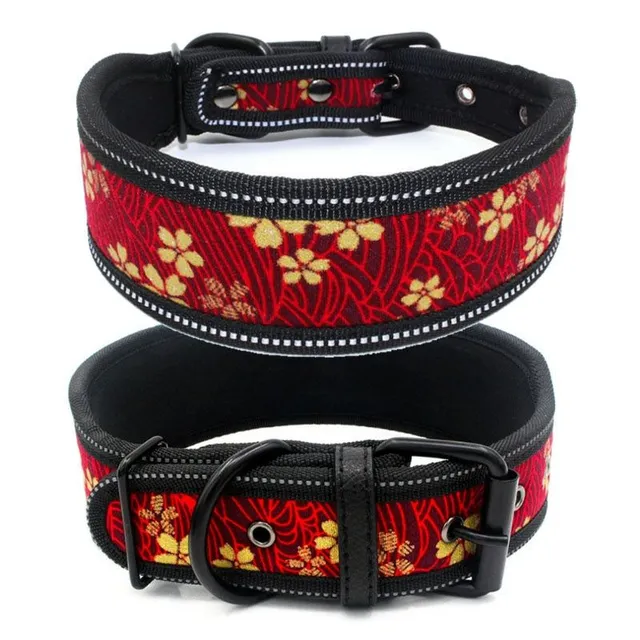 Padded wide reflective collar for dogs