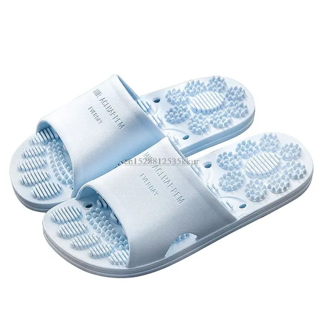 Relaxing massage bath slippers