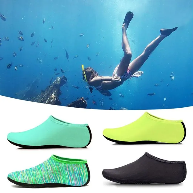 Originální pestrobarevné kotníkové barefoot boty do vody v různých velikostech Milo