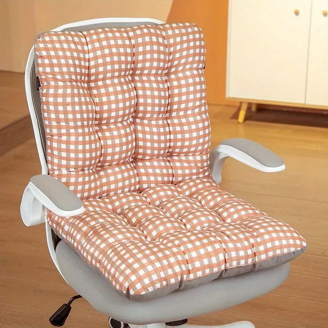 Decorative and practical chair pillow - washable polyester in classic plaid pattern