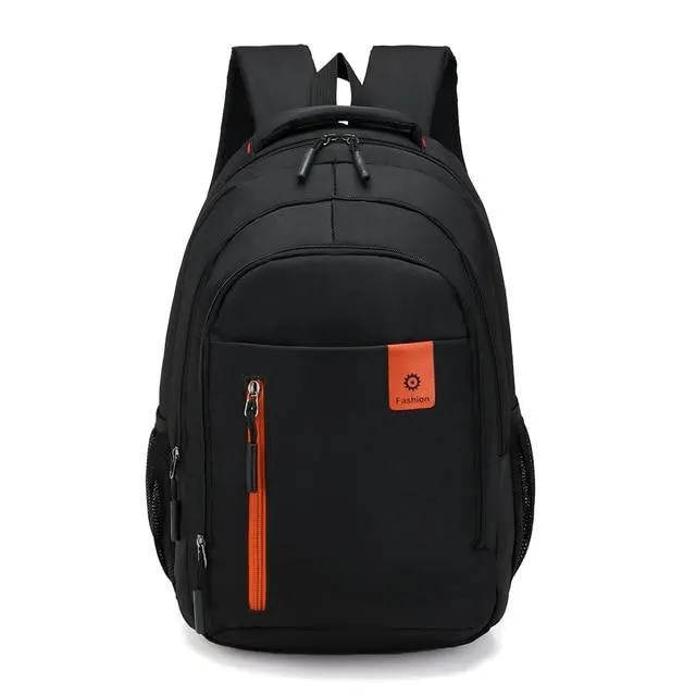 Quality backpack for teenagers