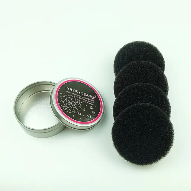 Brush cleaner for make-up with sponge