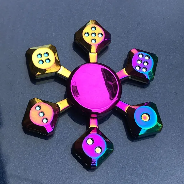 Duhový fidget spinner E64