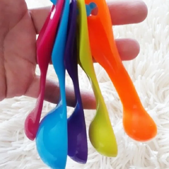 5 pcs color plastic measuring cups